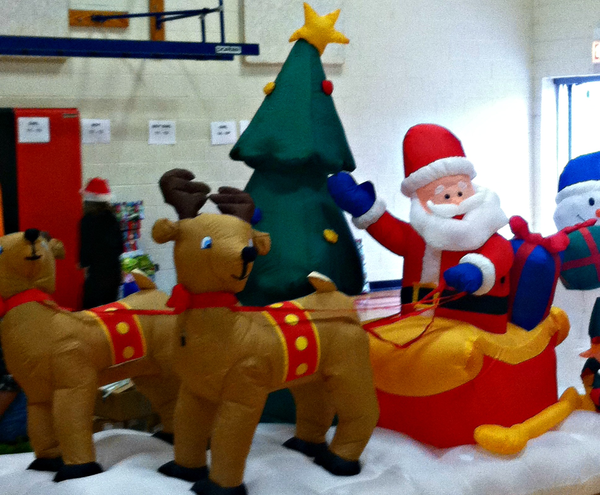 Chicago Electric Industry Hosts Their 23rd Annual Homeless Children’s Christmas Party