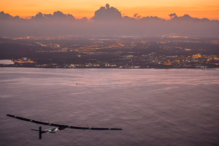 Solar Plane Suspends Journey in Hawaii After Battery Damage