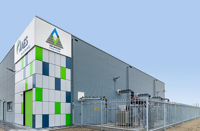 Eaton and AES Sign Alliance Agreement