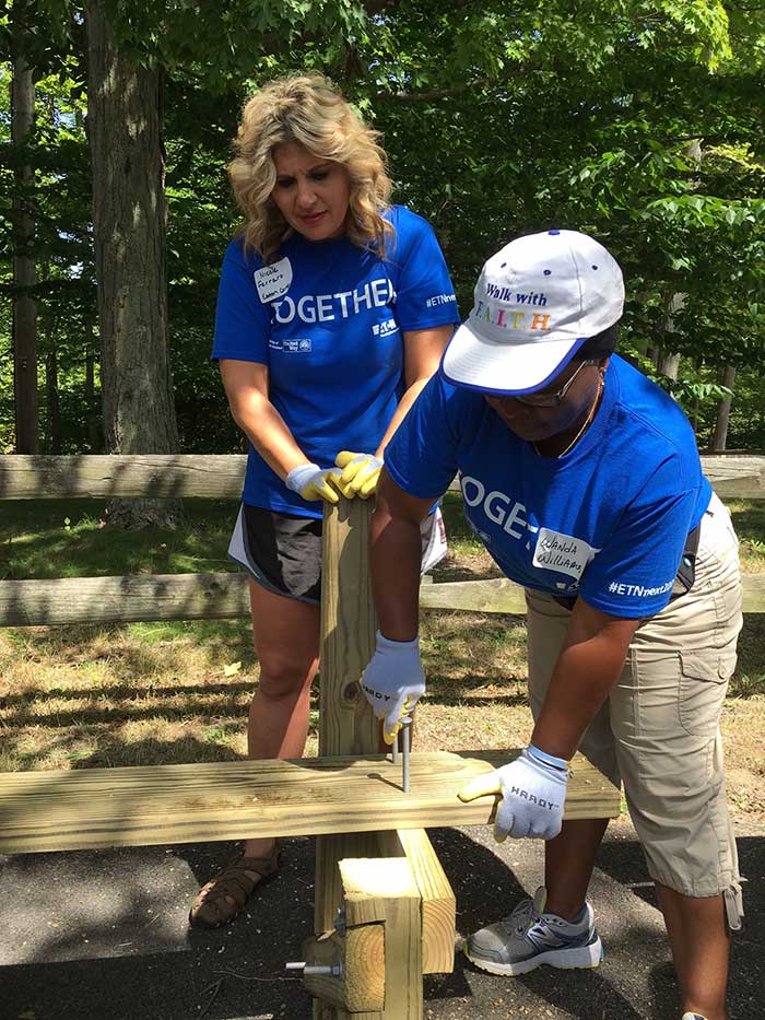Eaton Employees Give to Community Youth