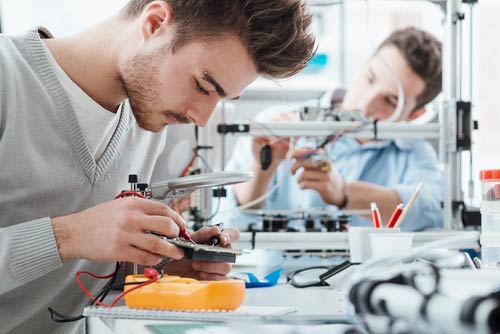 Siemens Launches New Training Program for Students