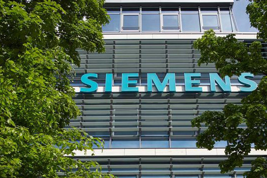 Siemens CEO Backs Out of Saudi Conference