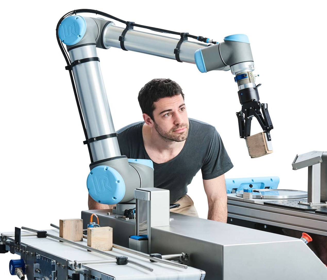 Van Meter Announces Distribution Partnership with Universal Robots