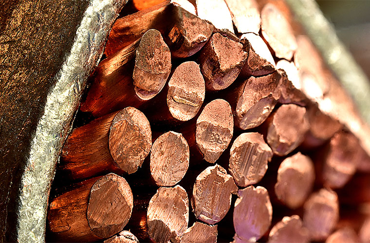 Copper Price Briefly Slips Under $4 A Pound