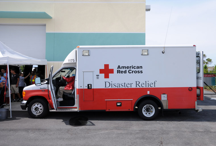 Grainger and the Red Cross Celebrate 20 Years of Partnership