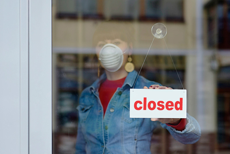 US Economy Shrank 4.8% Last Quarter, Worst Yet to Come