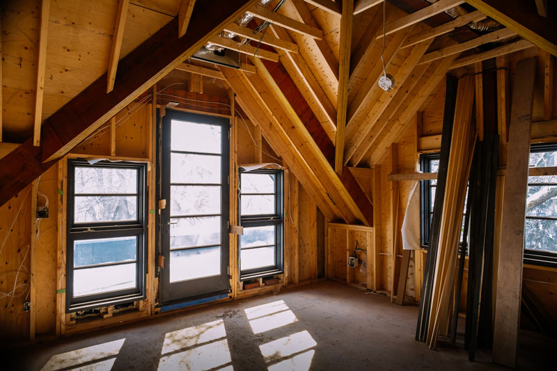 Single-Family Starts Decline as Rates, Headwinds Increase
