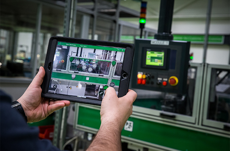 Schneider and Orange Run Industrial 5G Trials in French Factory