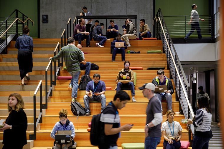 Amazon to Pay Full College Tuition for Front-Line Employees