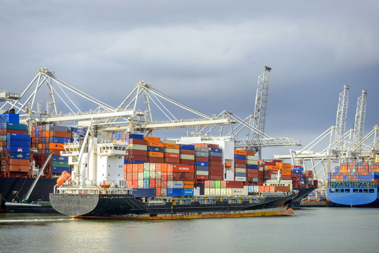 LA, Long Beach Ports to Issue Fines for Backlogged Cargo