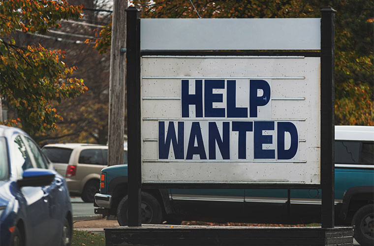 US Jobless Claims Rise but Remain Near a Half-Century Low