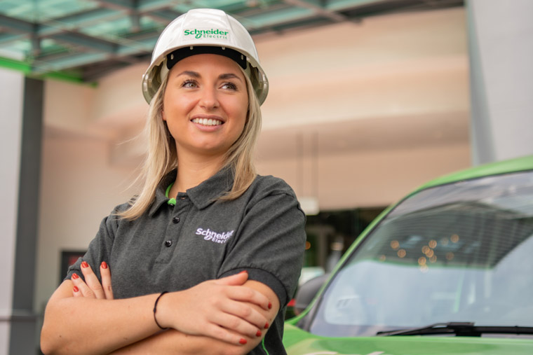 Schneider Electric Opens 2500 Green Jobs Worldwide