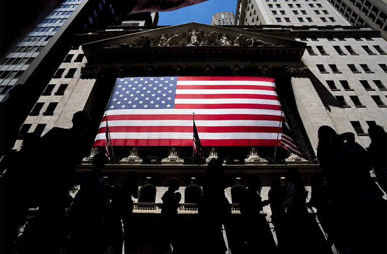 Stocks Are Mixed on Wall Street as Earnings Season Kicks Off