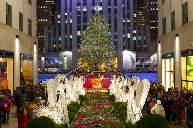 Cooper Electric Lights Up Rockefeller Center Tree