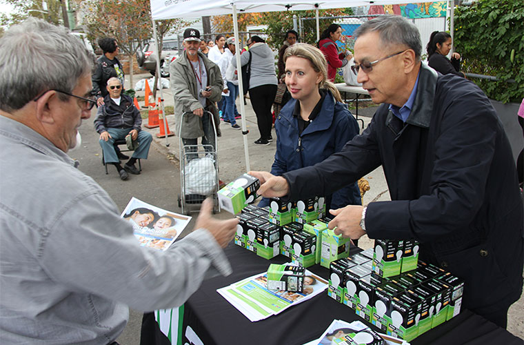MaxLite Gives LED Bulbs to Low-Income Families