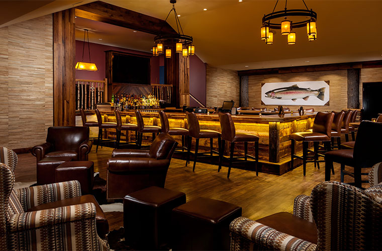 Meyda Illuminates Tailwater Lodge