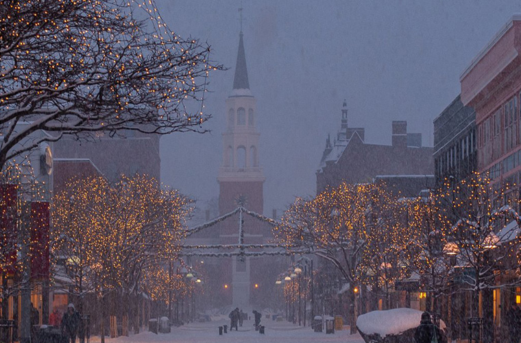 Vermont on Track to Be the First State to Ban Certain Fluorescent Bulbs