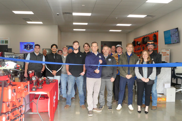 Elliott Electric Supply Celebrates Reopening of Huntsville Location