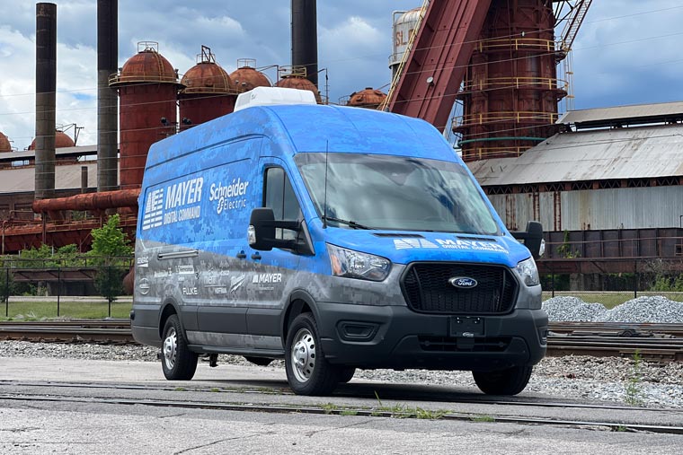 Digital Transformation On Tour: Mayer’s Digital Command Vehicle