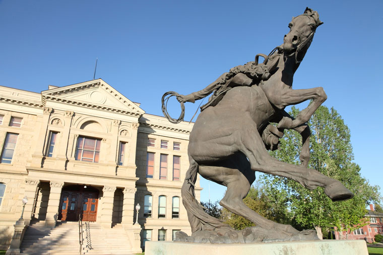 Microsoft to Expand Data Center Operations in Wyoming
