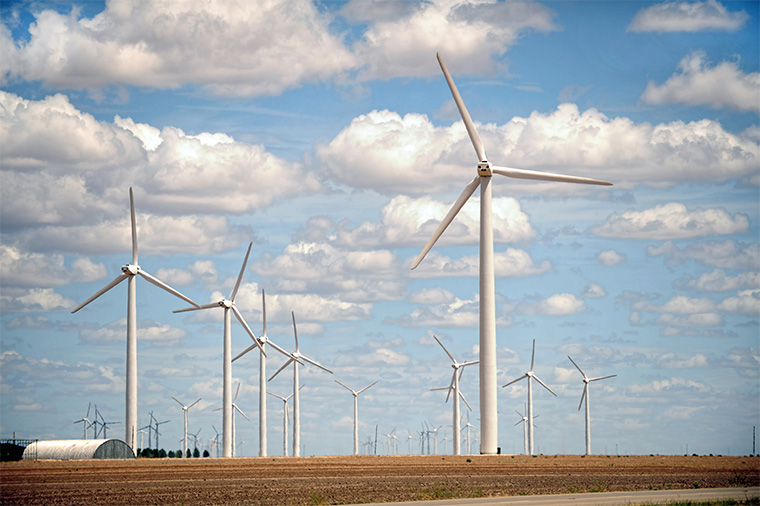Oracle Invests in 1.7 GW of Texas Clean Energy for AI Growth